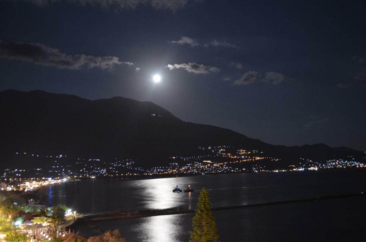 Seafront Penthouse Leo Apartment Kalamata Exterior photo